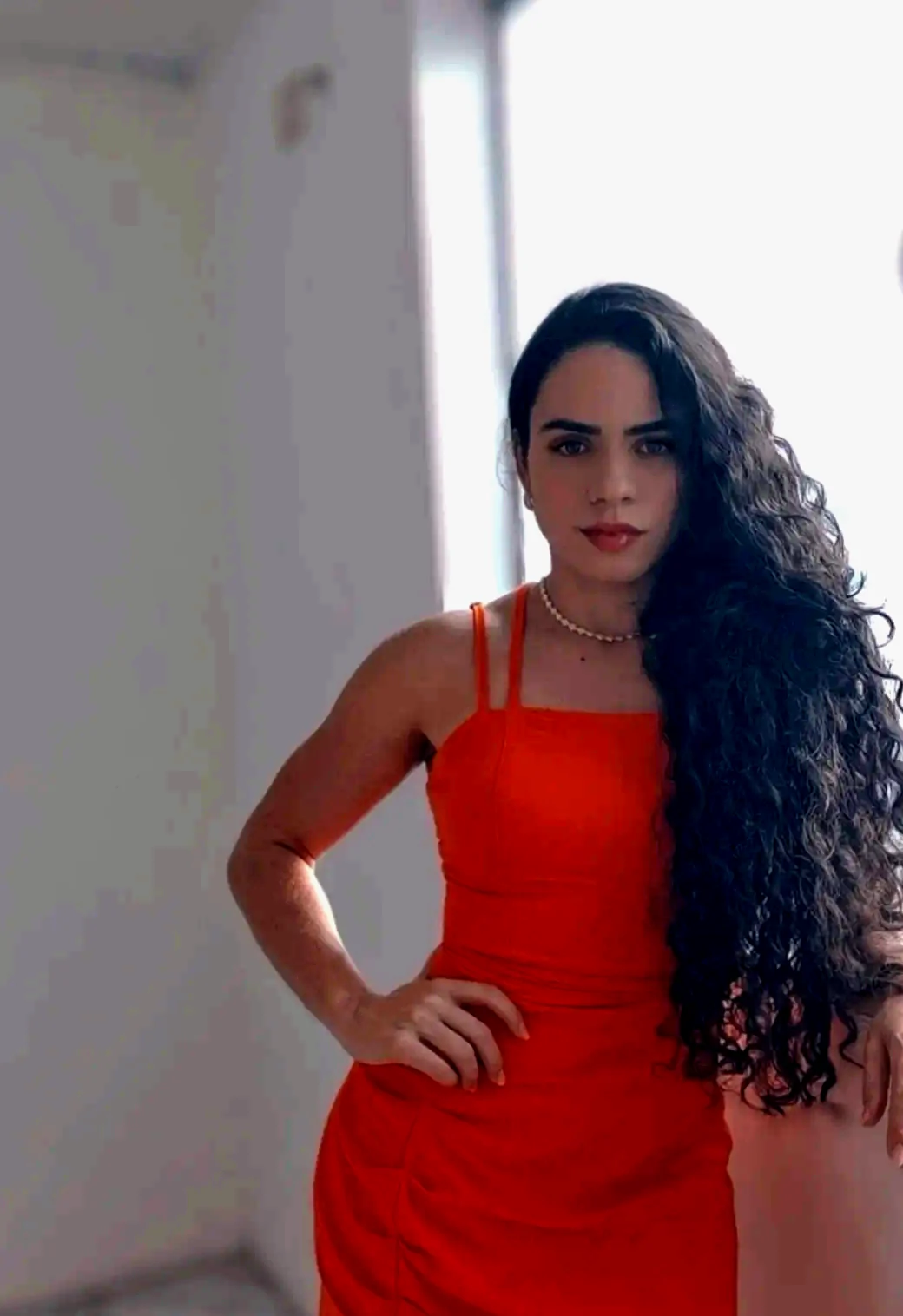 Emmily Ráira, maquiadora
